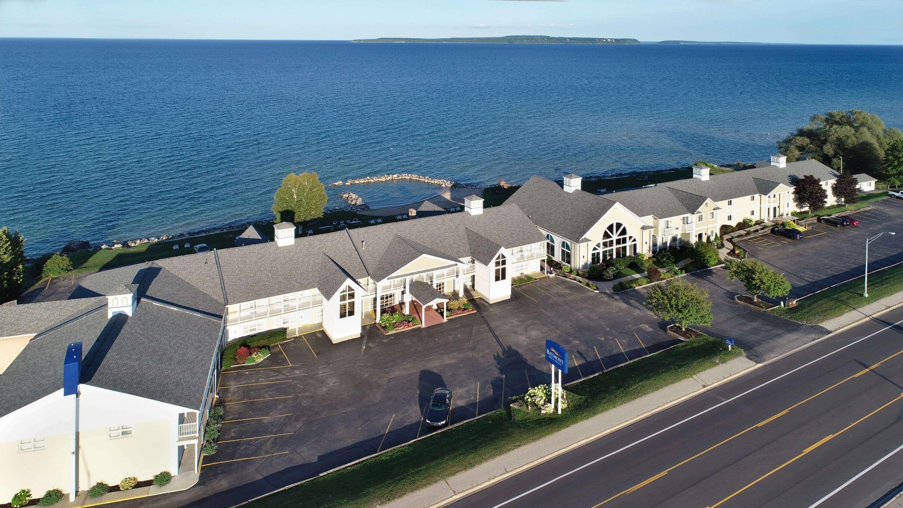 Baymont By Wyndham St. Ignace Lakefront Εξωτερικό φωτογραφία